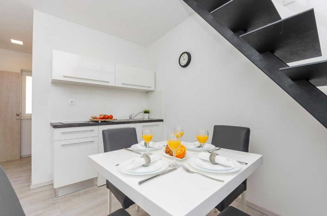 Apartments And Rooms Adriatic Suites شيبينيك المظهر الخارجي الصورة