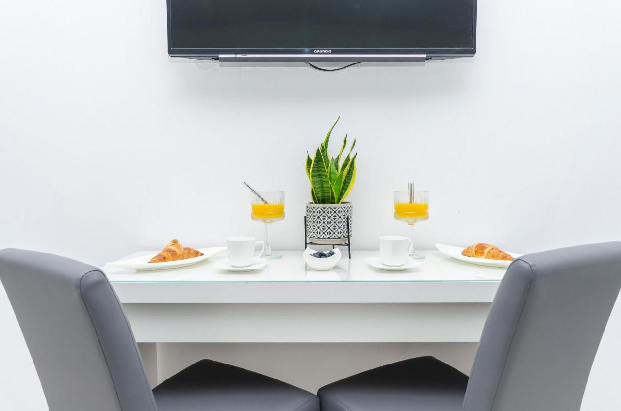 Apartments And Rooms Adriatic Suites شيبينيك المظهر الخارجي الصورة