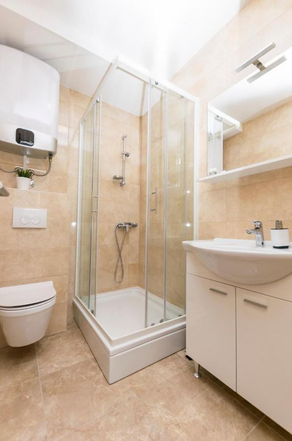 Apartments And Rooms Adriatic Suites شيبينيك المظهر الخارجي الصورة