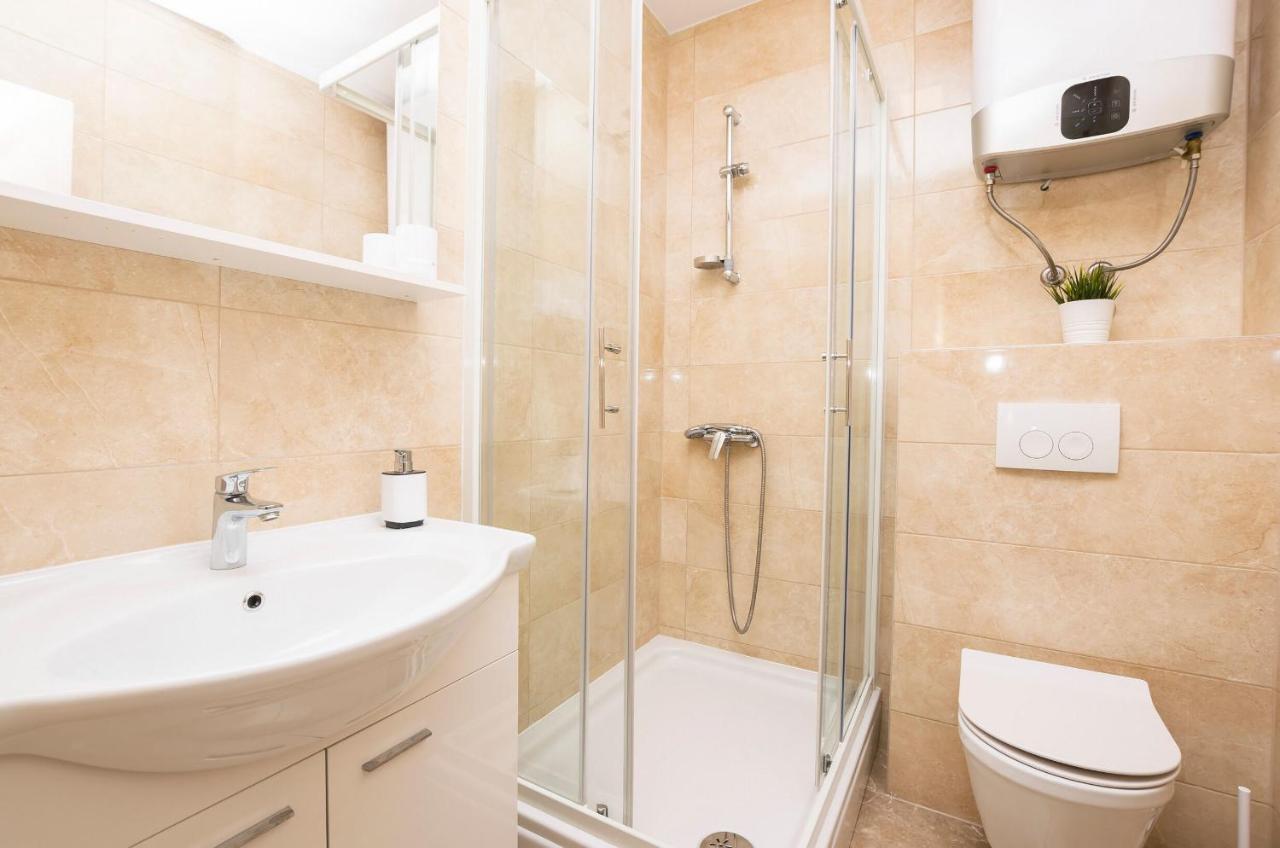 Apartments And Rooms Adriatic Suites شيبينيك المظهر الخارجي الصورة